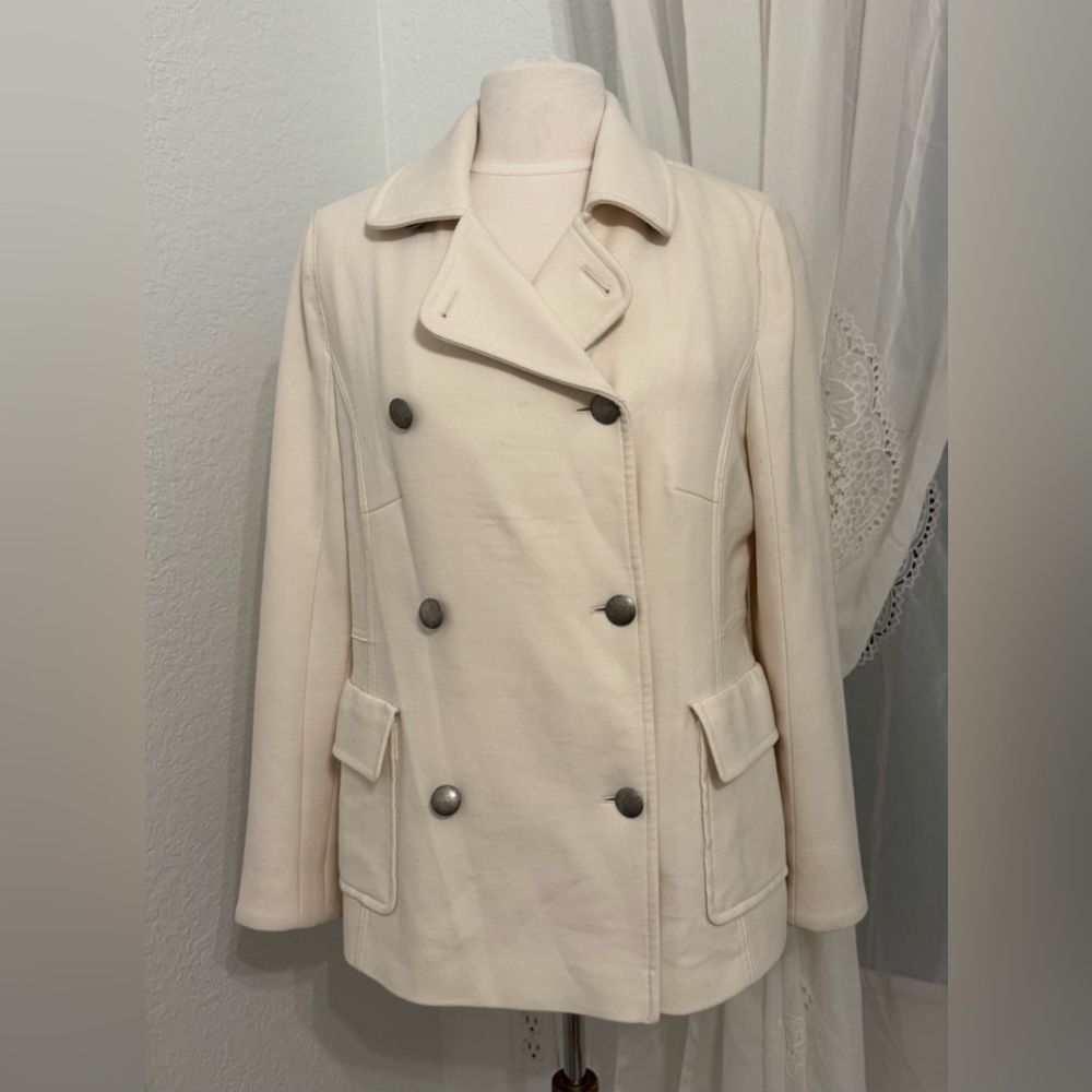 AKRIS PUNTO Winter / Off White Double Breasted Wool Short Pea Coat Size 12 $1890